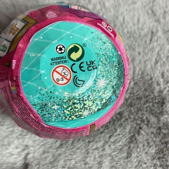 L.O.L Surprise! Queens 9 Surprises - Picture 4 of 9